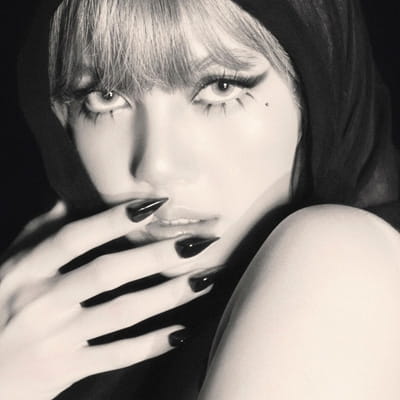 lisa-alterego-jp-exclusive.jpg