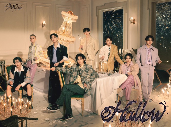 skz-hollow-limited-b.jpeg