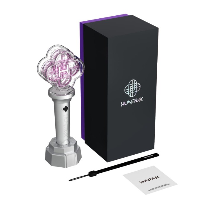 huntrix-light-stick.jpg
