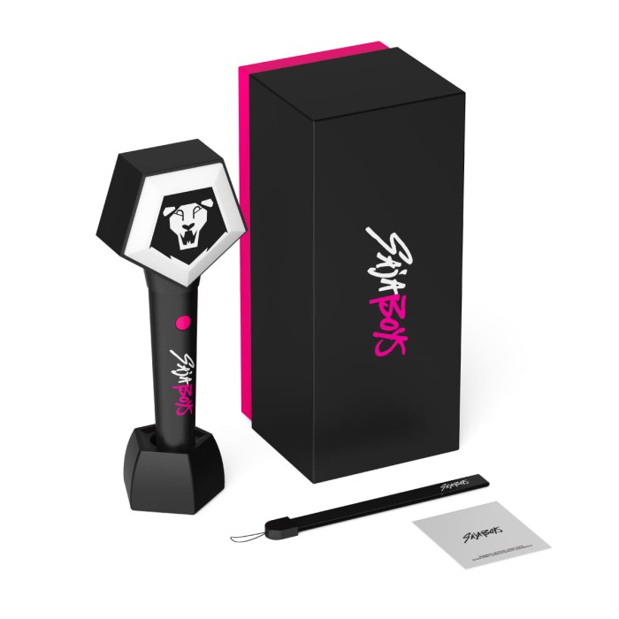 saja-boys-light-stick.jpg
