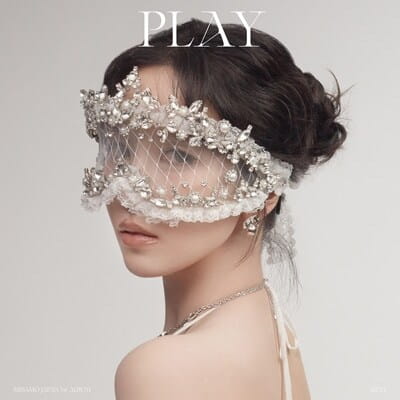 misamo-play-mina.jpg