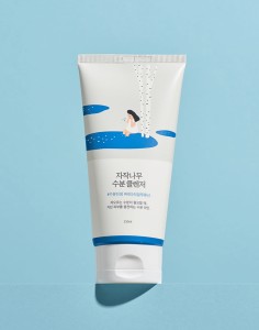 Round-Lab-Birch-Juice-Moisturizing-Cleanser-Żel-do-mycia-twarzy-nawilżający-z-sokiem-brzozowym-150-ml-2.jpg