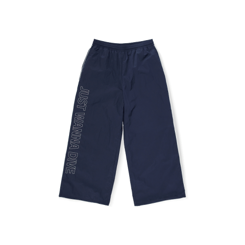 pants-dive.png