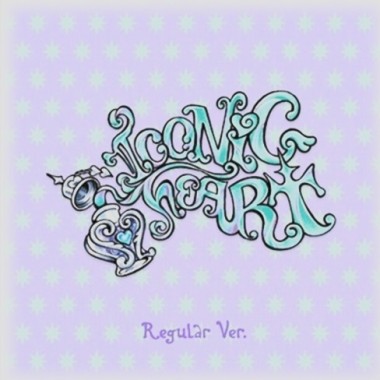 Hearts2Hearts ICONIC HEART JP Regular Edition