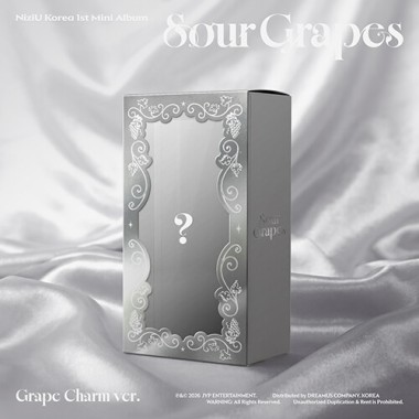 NiziU Sour Grapes Grape Charm ver. / + pob