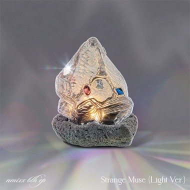 NMIXX Strange Muse Light ver.