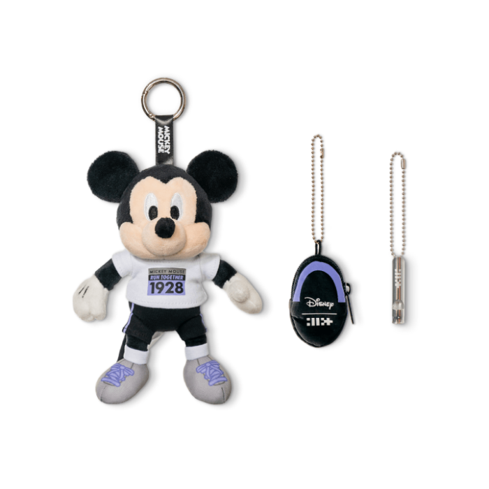 disney-illit-mickey-mouse-whistle-plush-keyring.png