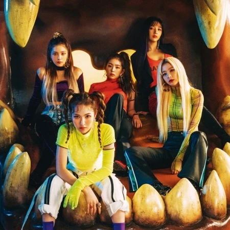 red-velvet-rbb-5th-mini-album.webp